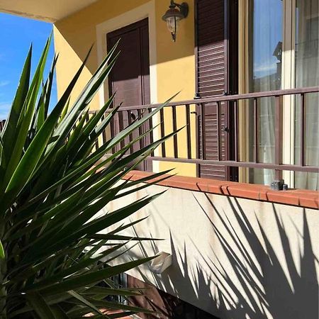 Villa Rosy'S House Patti Exterior foto